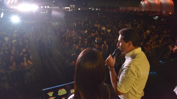 Aparecida é Show reúne 30 mil pessoas na primeira noite e programação segue até domingo